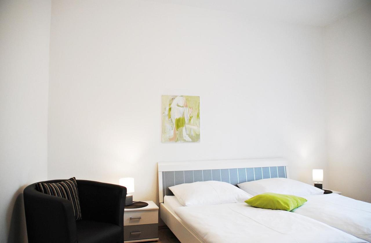 Appartementanlage-Ferienwohnungen Weisse Moewe Sassnitz Exterior foto